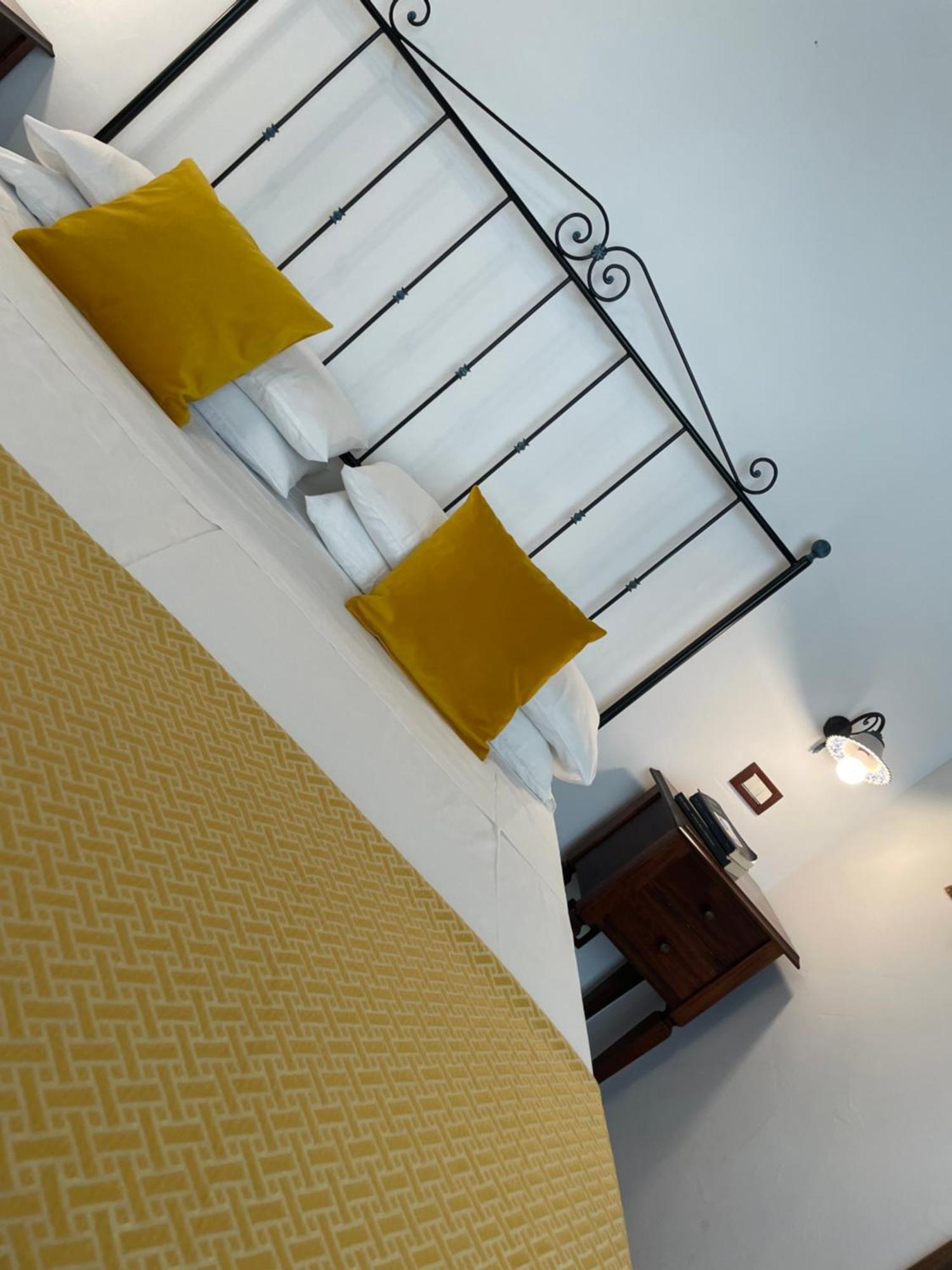 Ai Dammusi Rooms ซานวิโต โลคาโป ภายนอก รูปภาพ