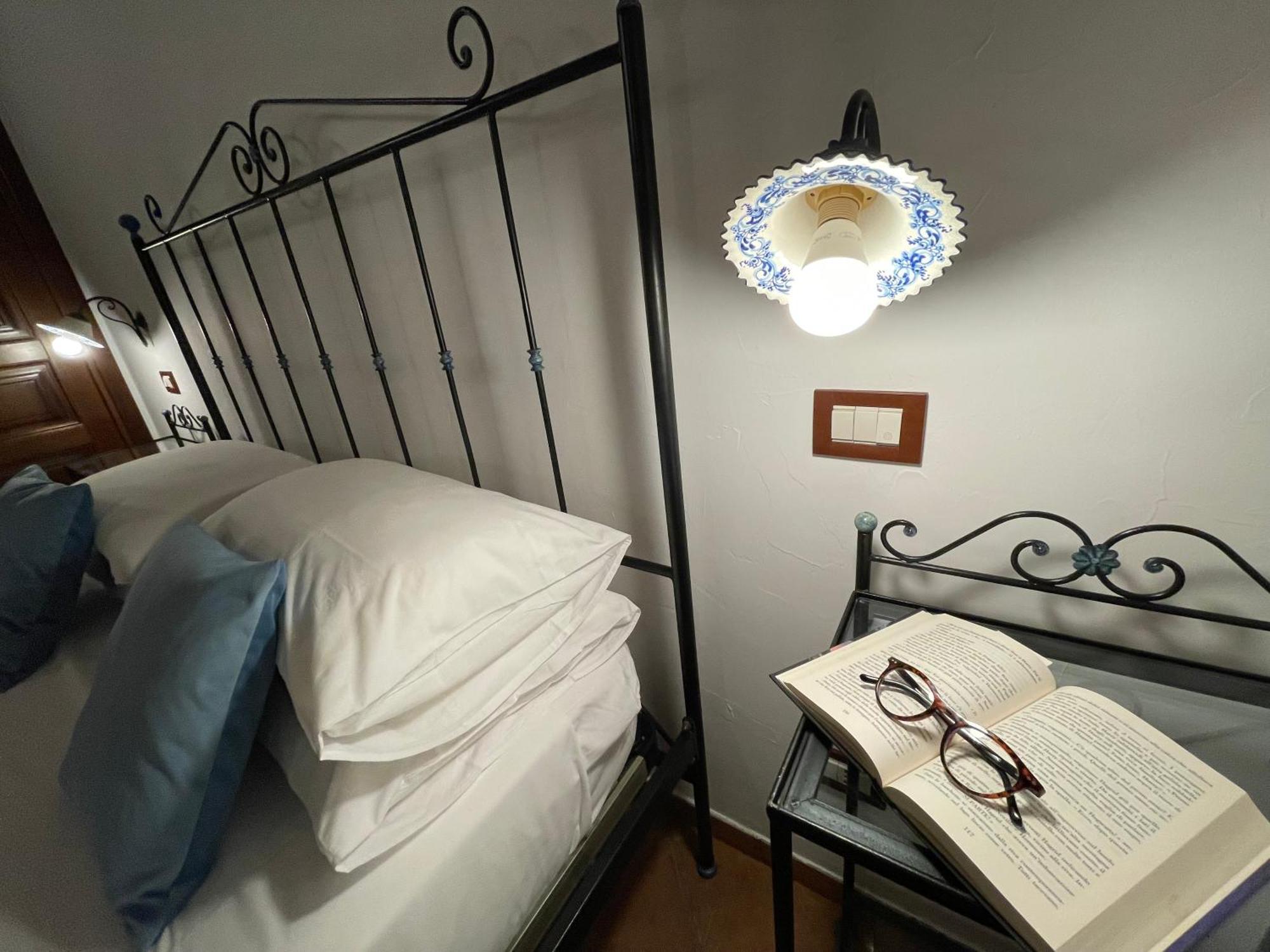 Ai Dammusi Rooms ซานวิโต โลคาโป ภายนอก รูปภาพ